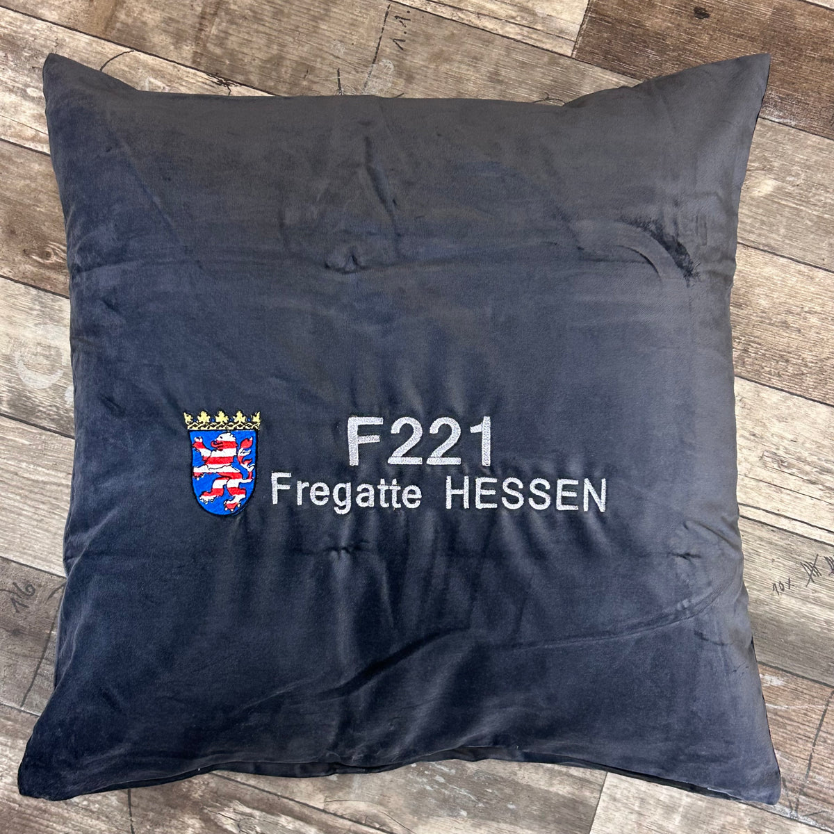 Kissen 50x50cm - F221 Fregatte Hessen, grau